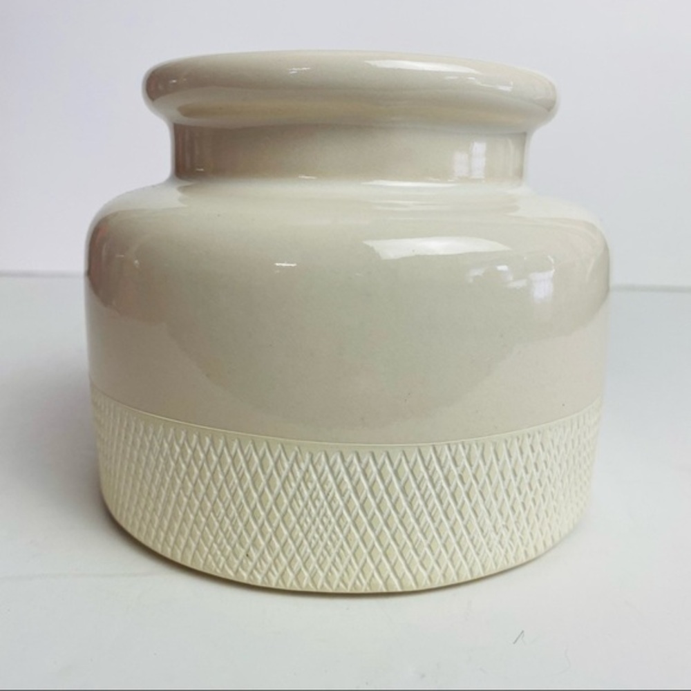 Magnolia Home Ceramic Vase Short Ivory Minimalistic NEW